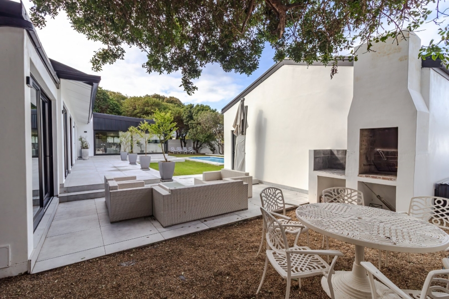 4 Bedroom Property for Sale in Vermont Western Cape